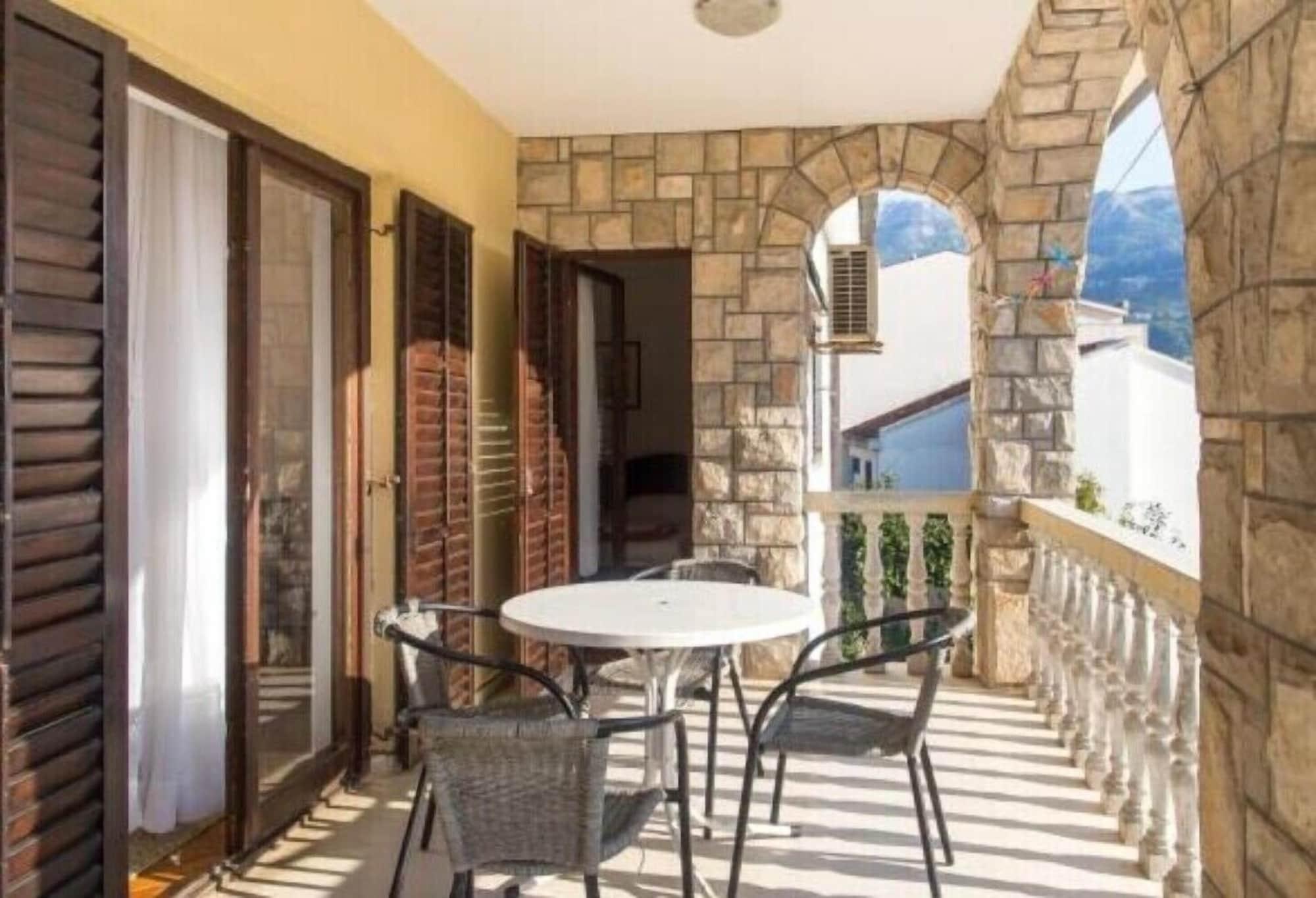 Guesthouse Blue Coast Будва Екстер'єр фото