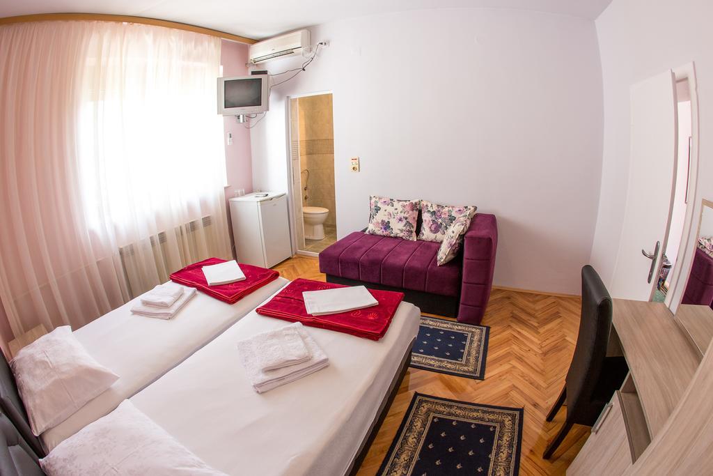 Guesthouse Blue Coast Будва Екстер'єр фото
