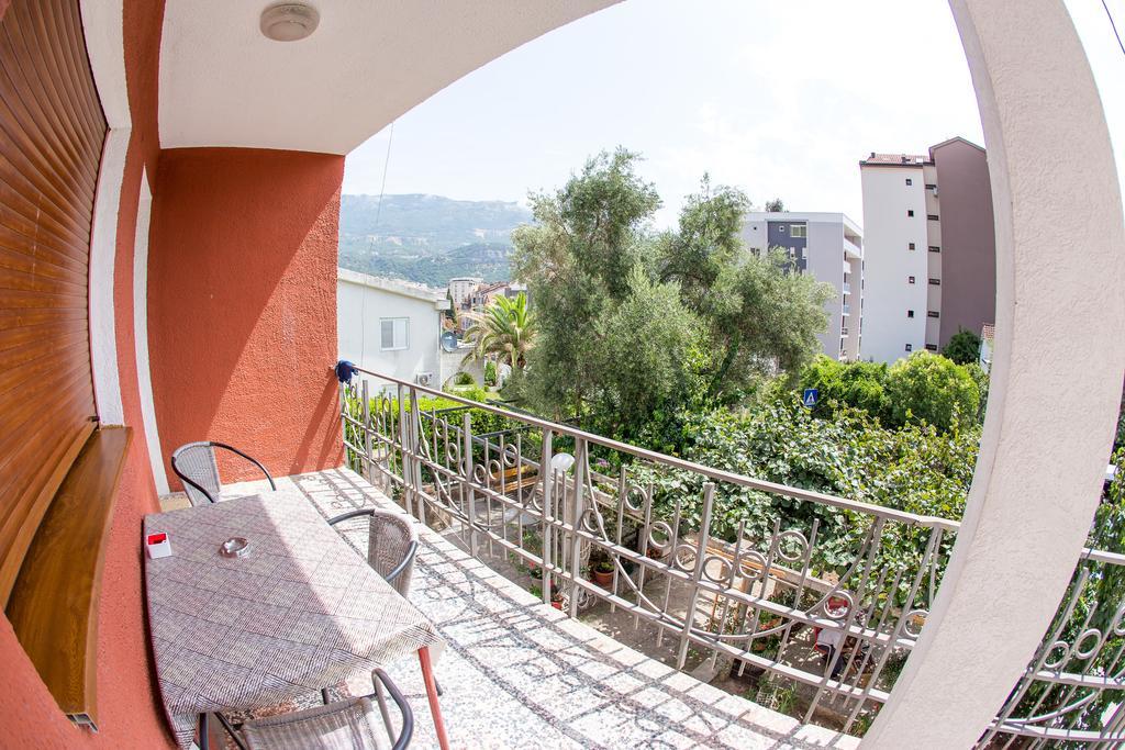 Guesthouse Blue Coast Будва Екстер'єр фото